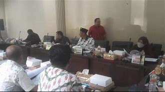 Anggota Dprd Ngamuk Saat Rapat Komisi 3 Di Indonesia